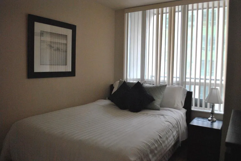아파트 Livingsuites Toronto - 20 Blue Jays Way 캐나다